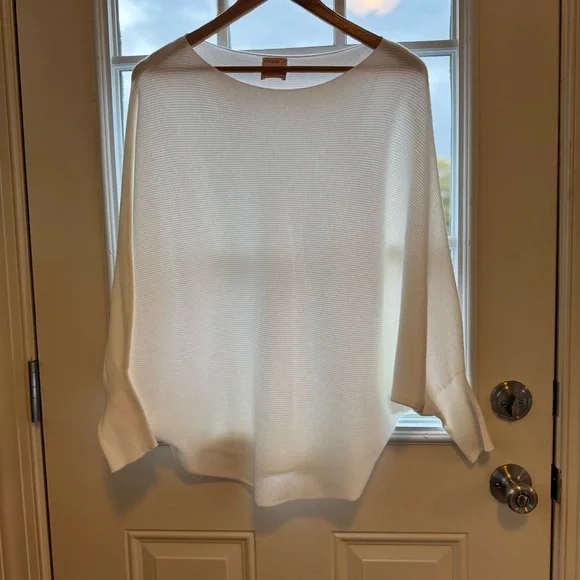 NWOT KERISMA RYU KNIT SWEATER in White - Picture 2 of 6